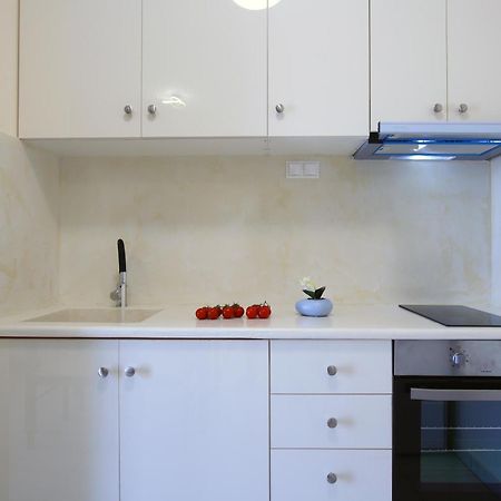 Apartments Avra Kalligoni Екстер'єр фото