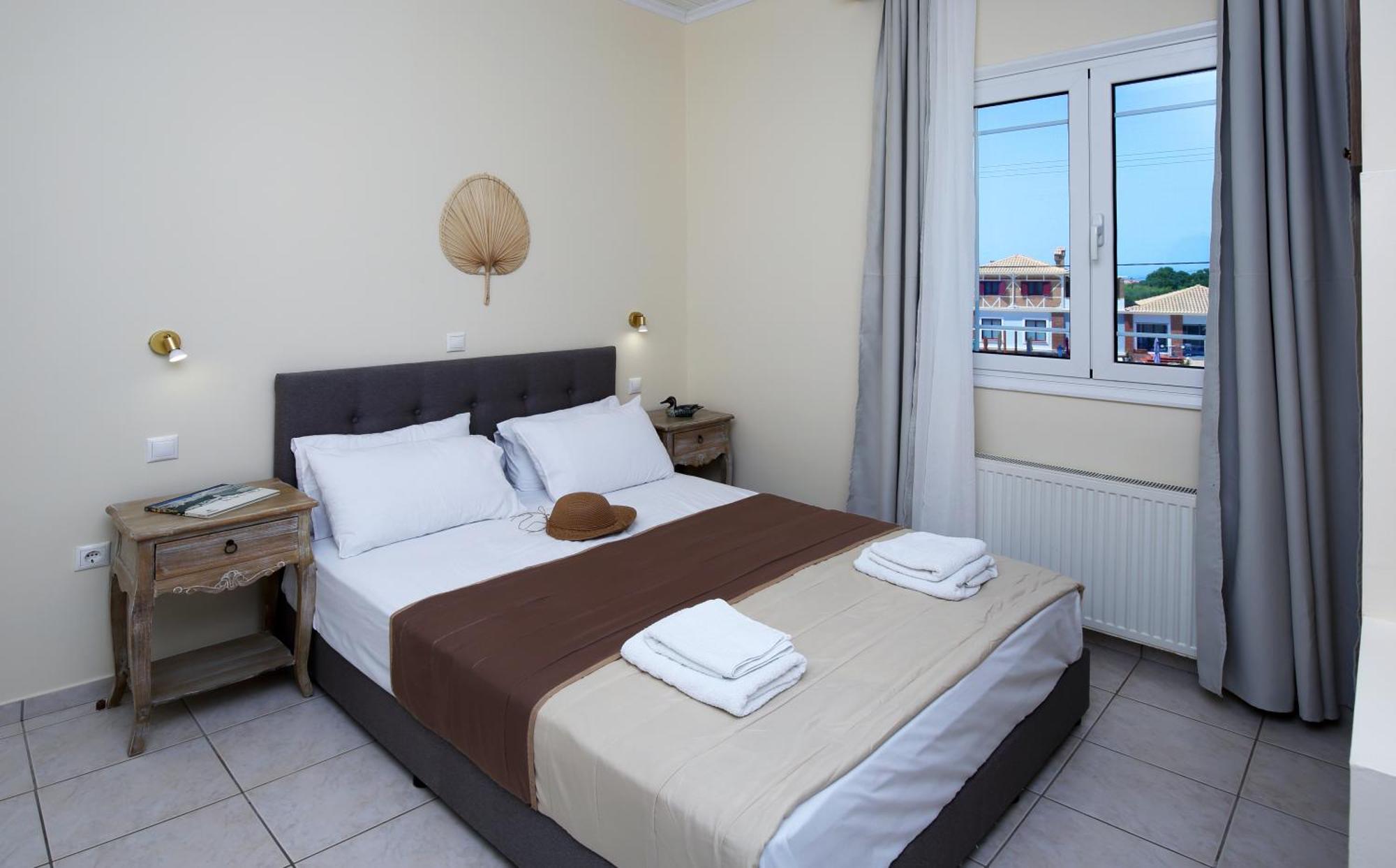 Apartments Avra Kalligoni Екстер'єр фото