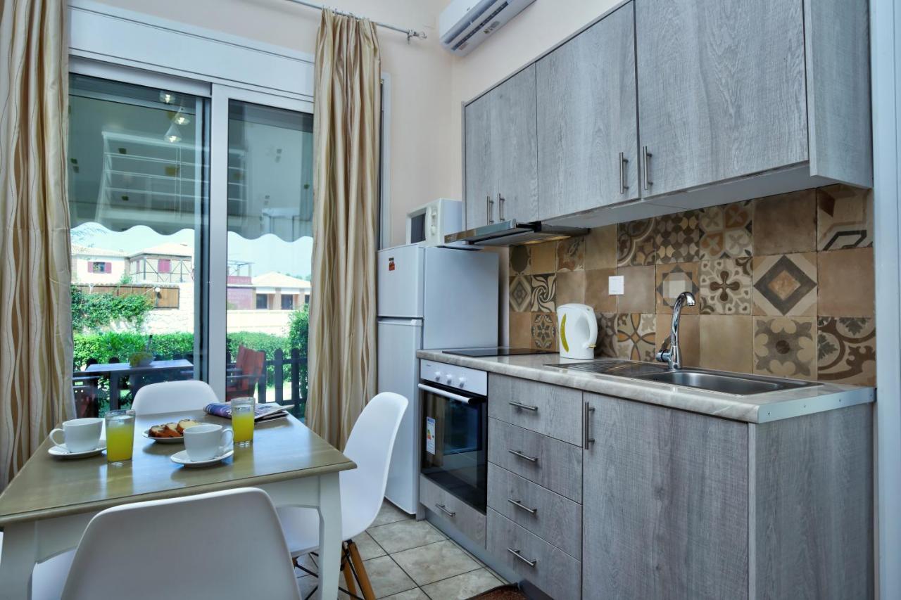 Apartments Avra Kalligoni Екстер'єр фото